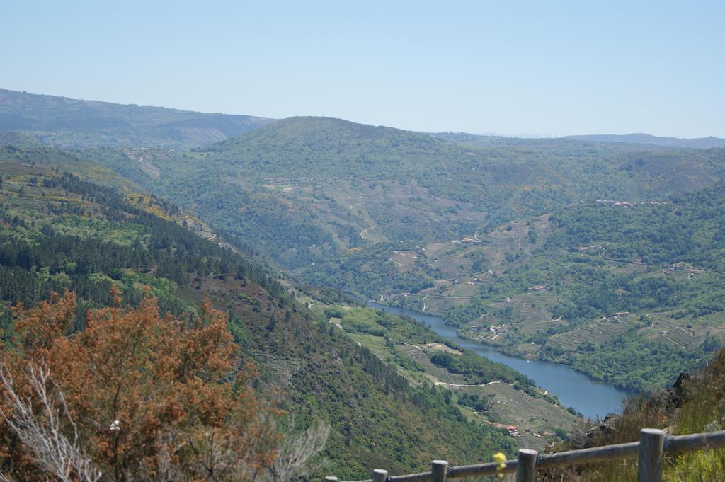 Casa O Torgal Villa Parada del Sil Bilik gambar